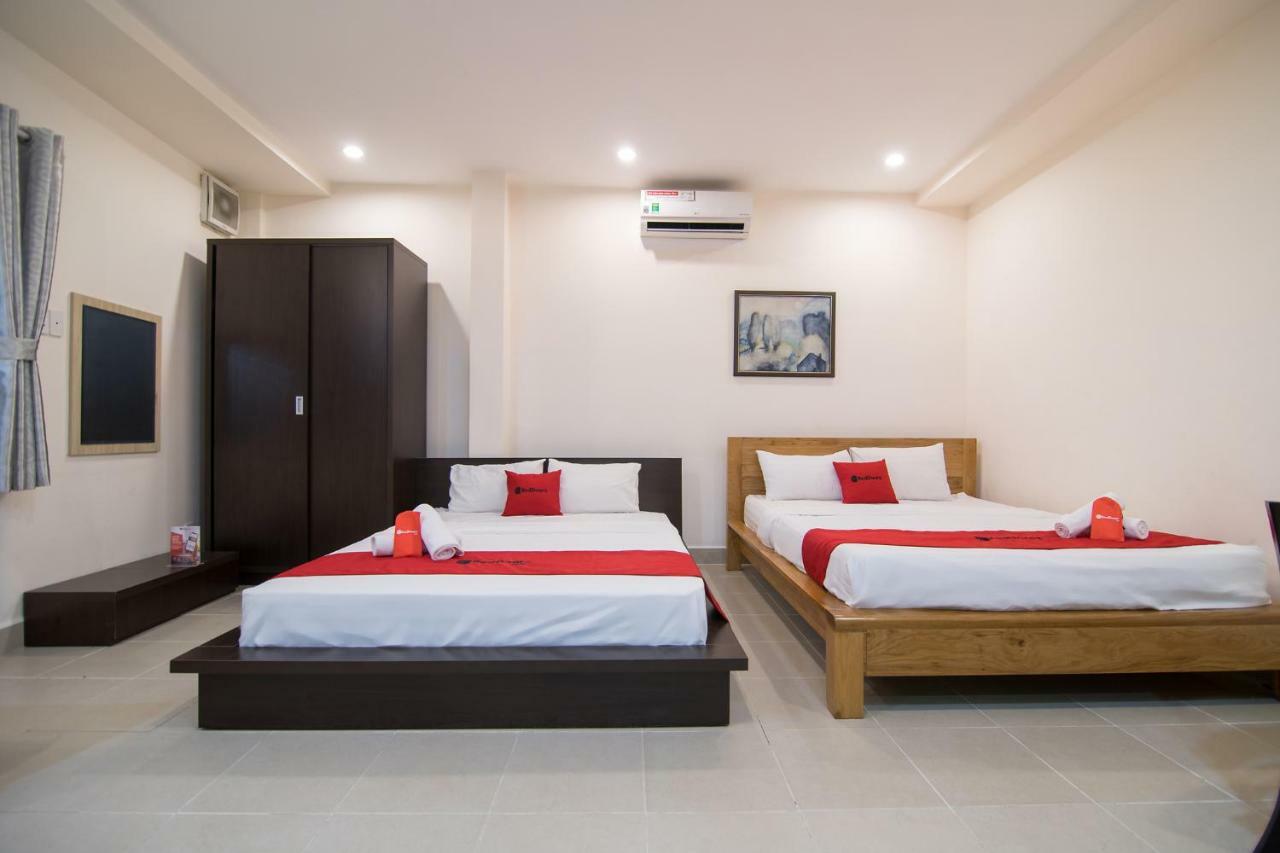 Reddoorz @ Hai Ba Trung Street Хошимін Екстер'єр фото